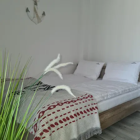 Apartment Lebskie Zacisze - Lebska Ostoja- Piaskowa Zarnowska